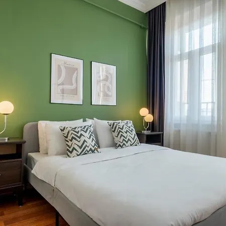アパート High-ceiling Three-bedroom イスタンブール